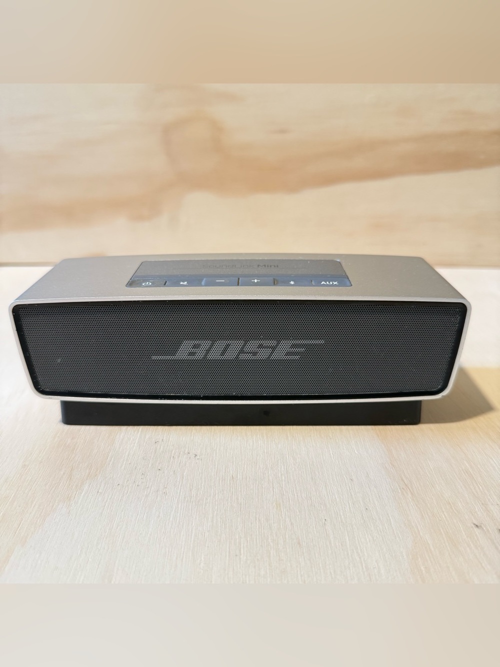 BOSE Soundlink Mini II Bluetooth Speaker Limited Special Edit Slv w/Dock-Charger